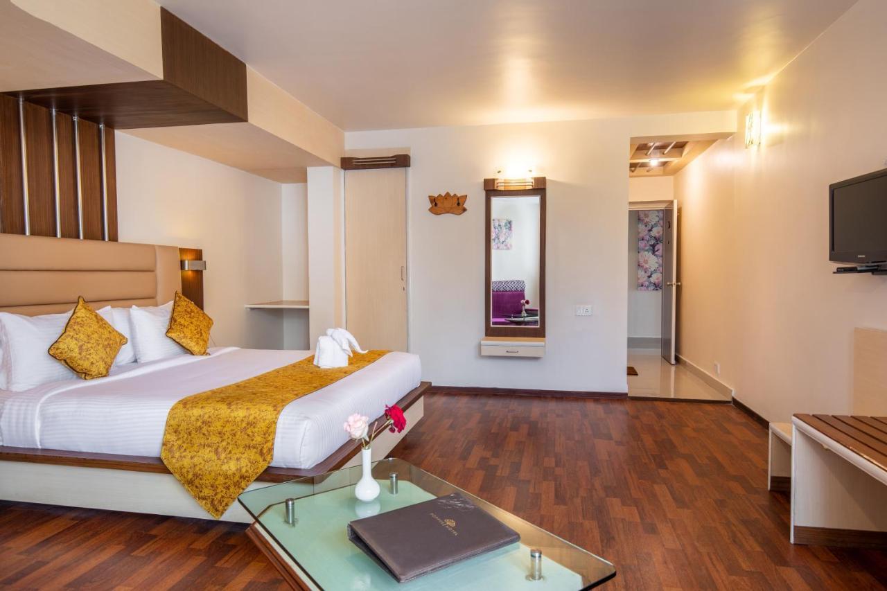 Poppys Pleasant Stay Kodaikanal Exterior foto