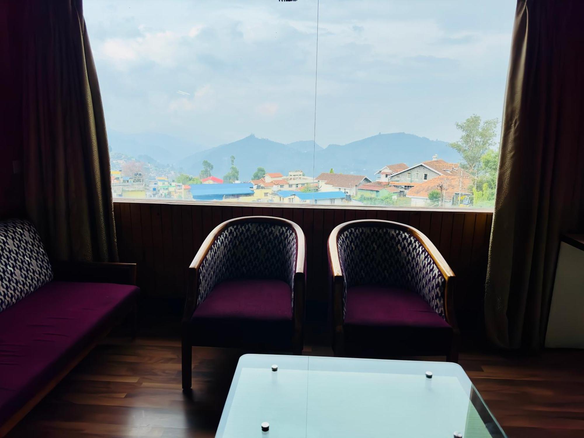 Poppys Pleasant Stay Kodaikanal Exterior foto