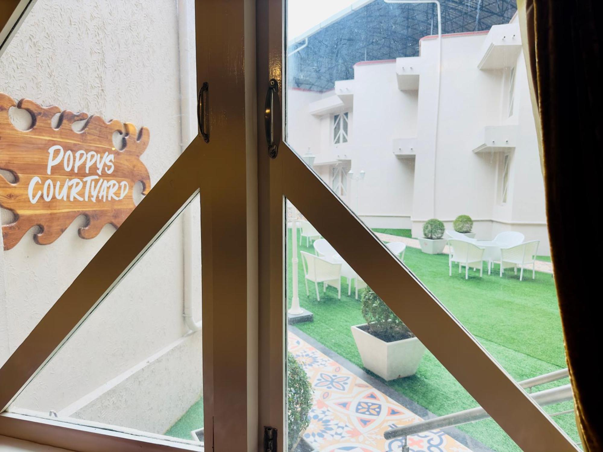 Poppys Pleasant Stay Kodaikanal Exterior foto